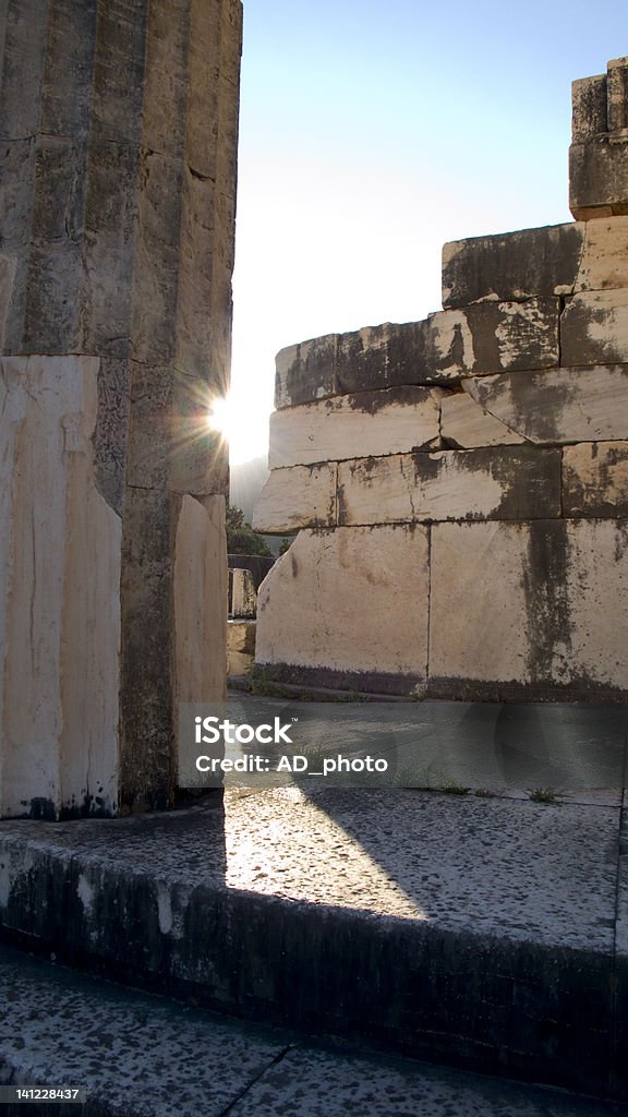 Starożytne ruiny w Delfy - Zbiór zdjęć royalty-free (Archeologia)