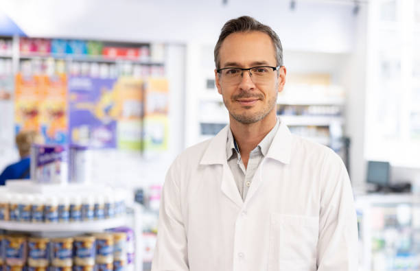istock Pharmacist working at the drugstore 1412353064