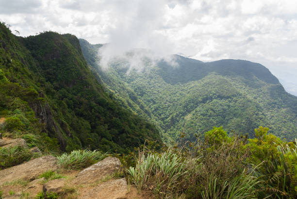 istock World's End, Horton Plains national park, Sri Lanka 1412377069