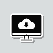 cloud-download-auf-desktop-computer-symbolaufkleber-auf-grauem-hintergrund.jpg?b=1&s=170x170&k=20&c=rijtNB7YfkjVKDJqqbRr1lAMIZgWpC5q4ePoZVRZ-gw=