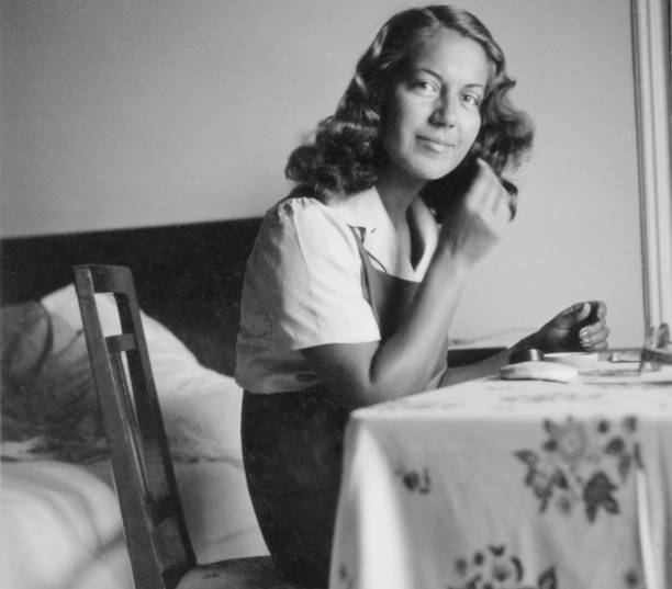 istock Young beautiful woman in 1941. 1412413469