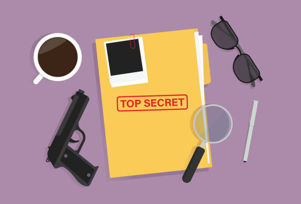 illustrazioni stock, clip art, cartoni animati e icone di tendenza di cartella top secret, penna, occhiali, pistola, tazza e una lente d'ingrandimento sul tavolo - detective accessory