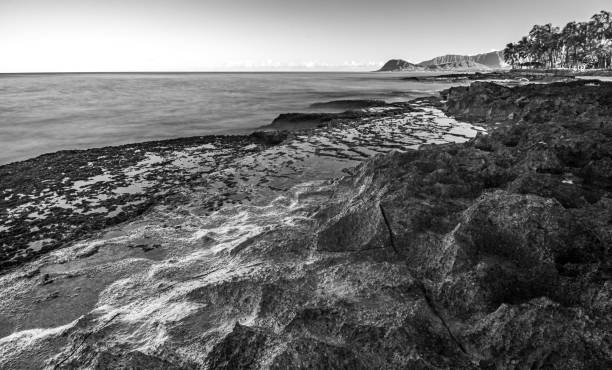 istock secret beach morning in oahu hawaii 1412430393