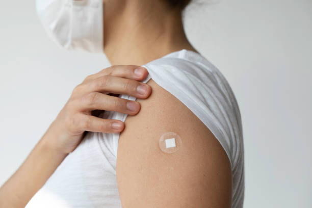 istock Women Getting Covid-19 Vaccine 1412480753
