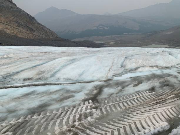 istock Rocky Mountains Glaciers. 1412511509