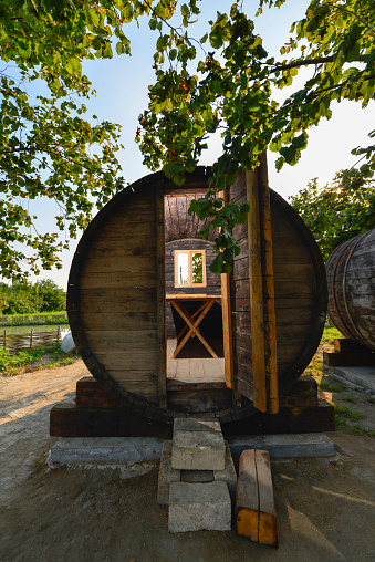 A large wooden barrel of 10,000 liters inside made a room