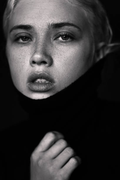 istock Beautiful emotional woman 1412523642