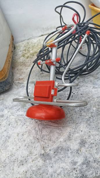 istock tv antenna that is no longer used 1412596425