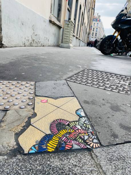 istock Piece of art in macadam 1412609816