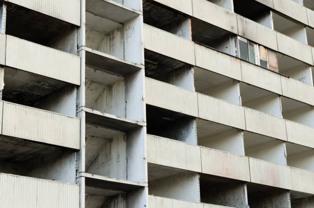 istock Abandoned and uninhabitable apartment building destroyed by fire 1412618998