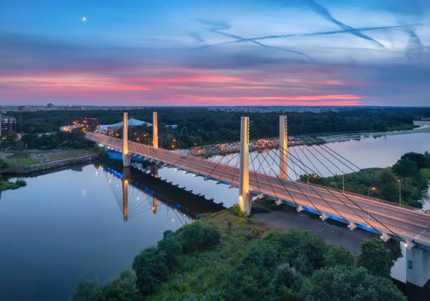 más milenijny en breslavia, polonia - odra river fotografías e imágenes de stock