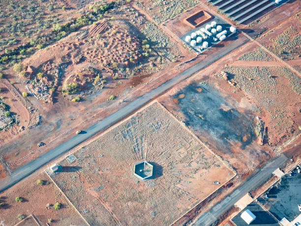 widok z lotu ptaka na karrathę - the pilbara zdjęcia i obrazy z banku zdjęć