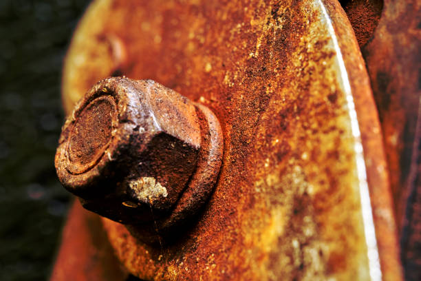 close up of a rusty hex bolt - rust metal imagens e fotografias de stock