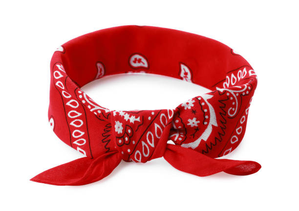 pañuelo rojo atado con patrón paisley aislado sobre blanco - bandana fotografías e imágenes de stock