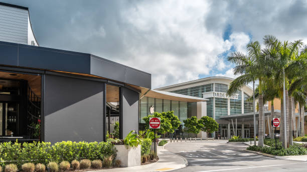 30+ Dadeland Mall Stock Photos, Pictures & Royalty-Free Images - iStock 30+ Dadeland Mall Stock Photos, Pictures & Royalty-Free Images - iStock