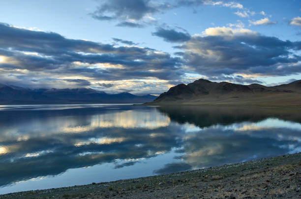 istock Tolbo Nuur Lake 1412889750