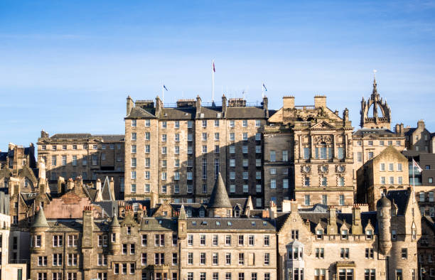 istock Historic Edinburgh - Old Town skyline 1412893513