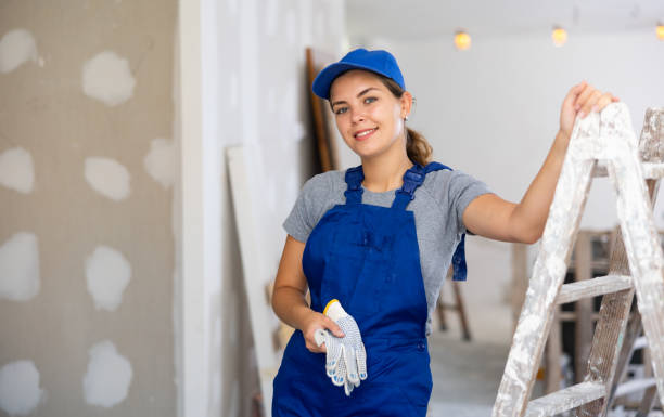 istock Portrait of young woman builder 1413013759