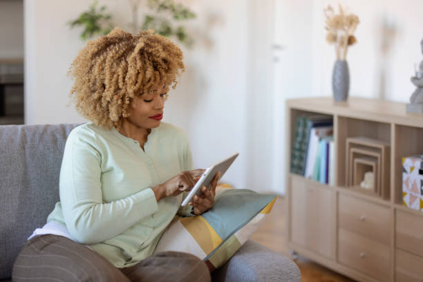 istock There's so many fun things online 1413019056