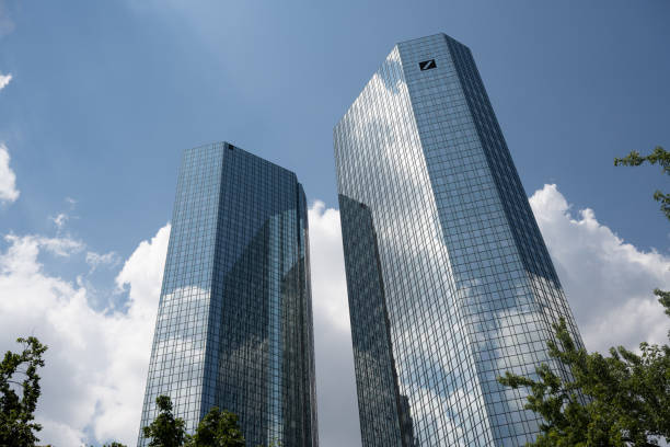 프랑크푸르트, 독일에서 도이치 은행 트윈 타워 - deutsche bank 뉴스 사진 이미지