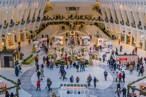 New York, NY, US-Decembe 19, 20219: Inside the Oculus mall during Christmas shopping season.