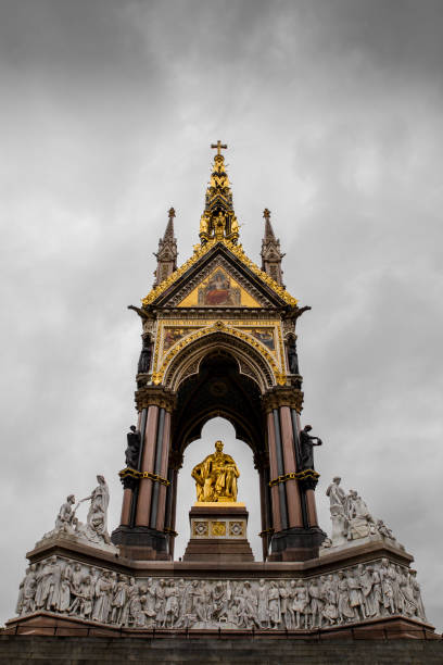 istock London Park - 002 1413153132