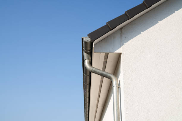 istock House Roof Drainage. Residential Home Exterior 1413200708