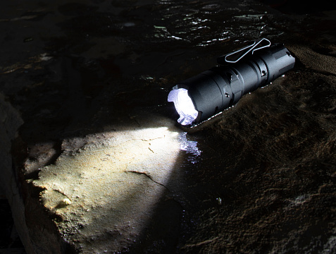 Flashlight operating well despite wet conditions with room for copy