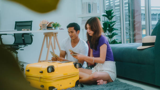 istock Couple preparing to leave. 1413229488
