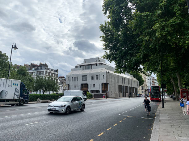 ismaili centre in london. - ismaili imagens e fotografias de stock