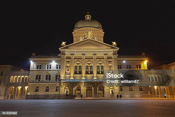 Bundeshaus In Bern Stockfoto und mehr Bilder von Bern - Bern, Nacht, Fotografie