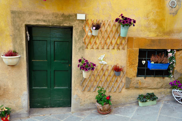 istock Ghizzano tuscany Italy 1413259017