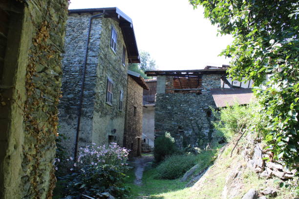 istock Hiking path around Lake Como, Abandoned village along the way 1413269536