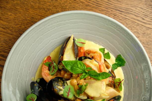 istock Salad with mussels vegetables 1413291448