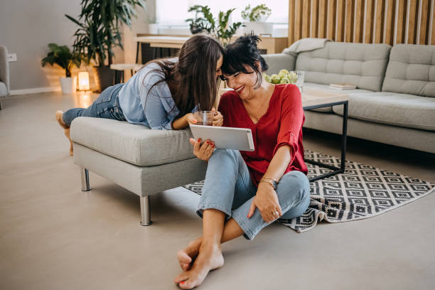 istock So how do you download an app? 1413326582