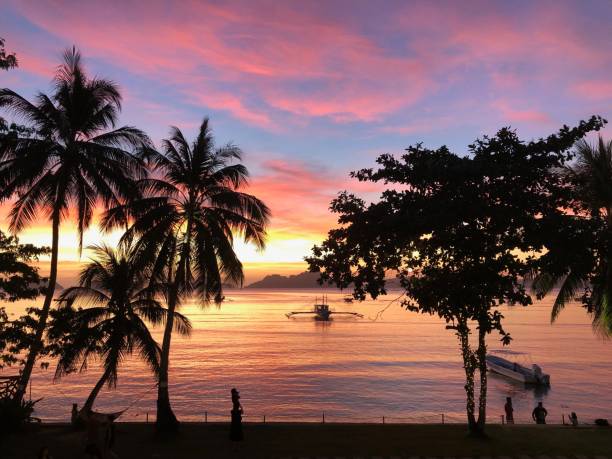 istock Amazing Sunset In El Nido, Palawan 1413384007