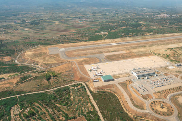 istock Over flying Castellon–Costa Azahar Airport 1413409645