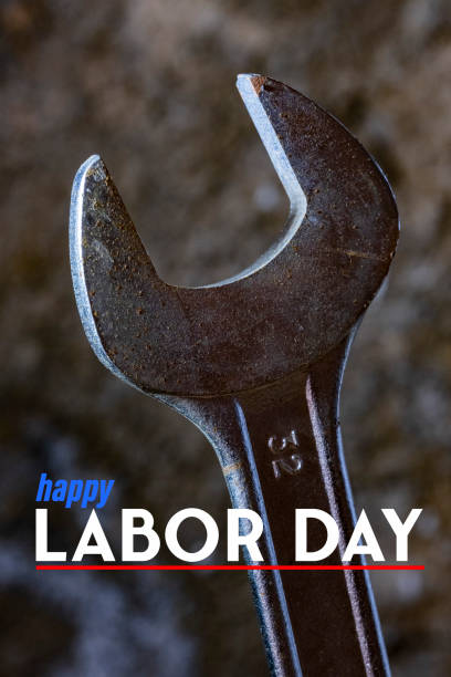 tekst happy labor day na tle klucza - made in the usa american flag flag manual worker zdjęcia i obrazy z banku zdjęć