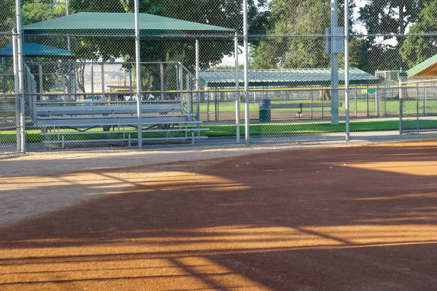 野球 - baseball dirt softball baseball diamond ストックフォトと画像