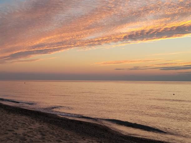 istock Lake Michigan Sunset 1413456367