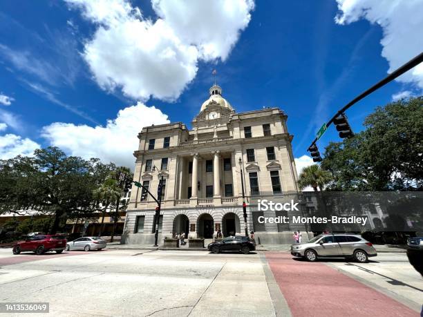 Savannah City Hall Stock Photo - Download Image Now - Architectural Column, Architectural Dome, Architecture