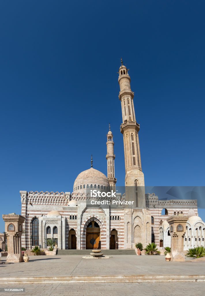 Mustafa Mosque Is A Large Islamic Temple In Sharm El Sheikh Sinai Peninsula Egypt Stock Photo Mustafa Mosque Is A Large Islamic Temple In Sharm El Sheikh Sinai Peninsula Egypt Stock Photo