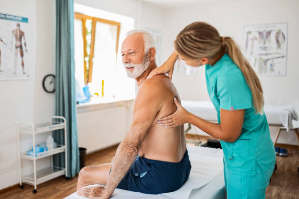 istock Tell me if you feel discomfort 1413608663