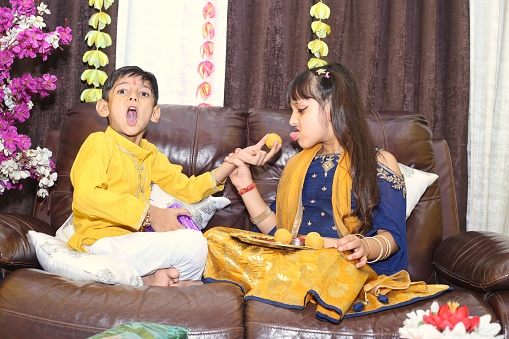 Happy Brother And Sister For Raksha Bandhan Pictures.