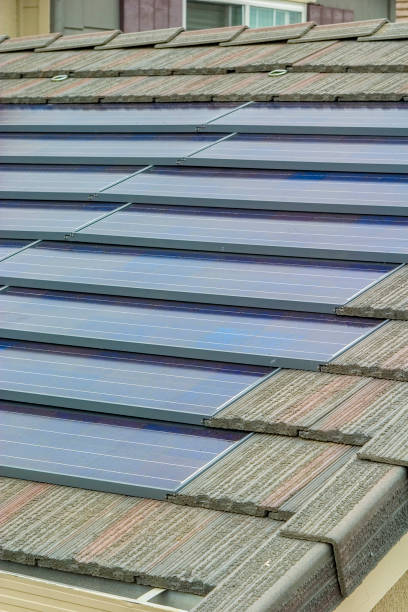 istock Home solar installation in California 1413642415