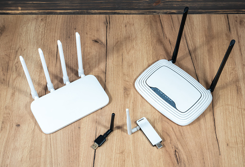 Wi Fi Router Cas Type C Different Types Of Wifi Routers Modern And Old Technology Wireless ...