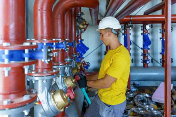 istock Let me turn this valve wheel a bit 1413672530