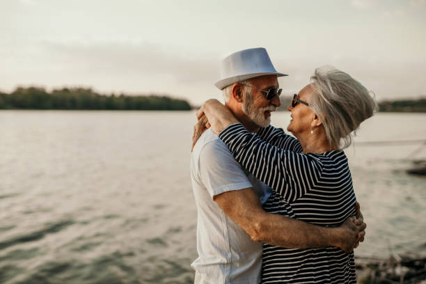 istock A hugged dance on the beach 1413749277