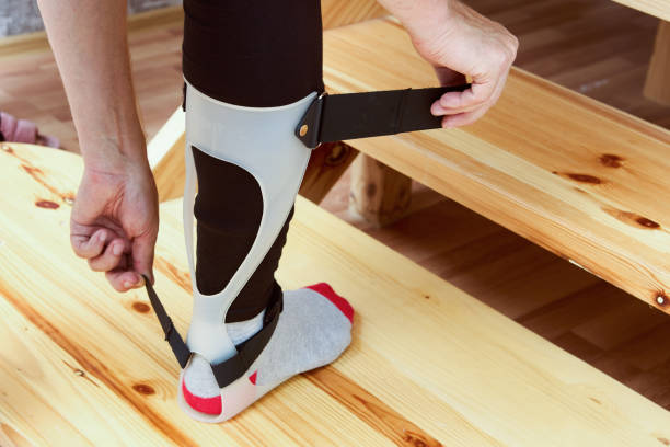 Foot orthosis ankle and leg support for foot drop.