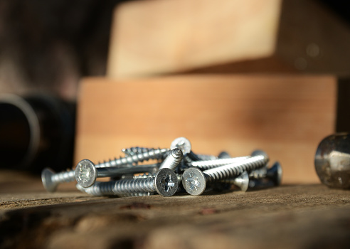 Self-tapping screws